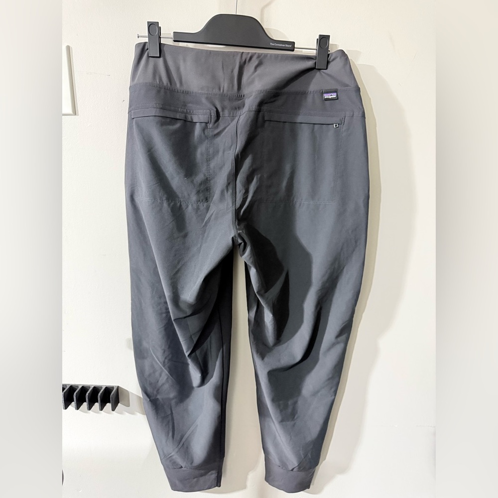Patagonia Women's Happy Hike Joggers, Grey, Large